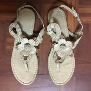 Summer sandals